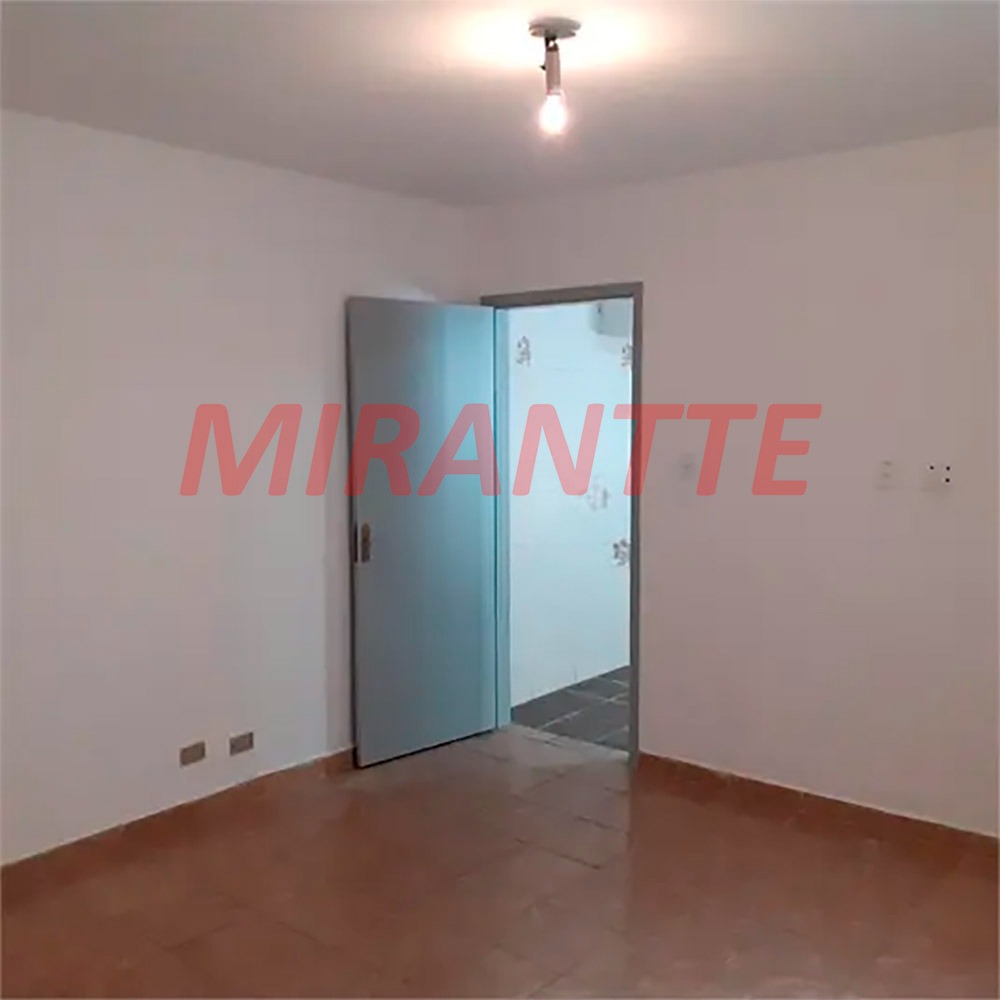 Casa terrea de 160m² com 3 quartos em Chora Menino
