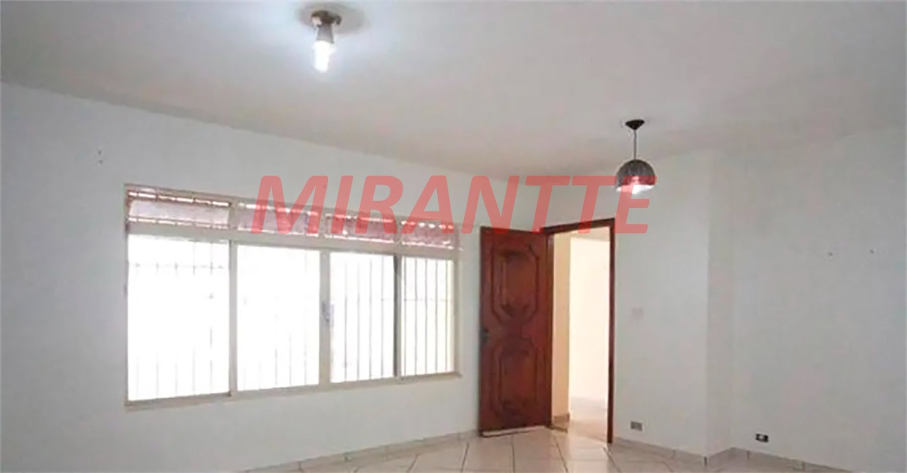 Casa terrea de 160m² com 3 quartos em Chora Menino