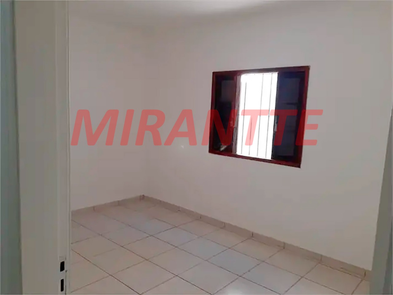 Casa terrea de 160m² com 3 quartos em Chora Menino