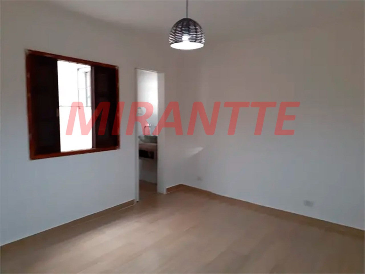 Casa terrea de 160m² com 3 quartos em Chora Menino