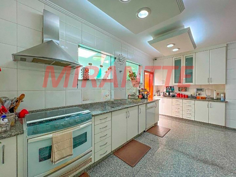 Sobrado de 800m² com 7 quartos em Jardim França