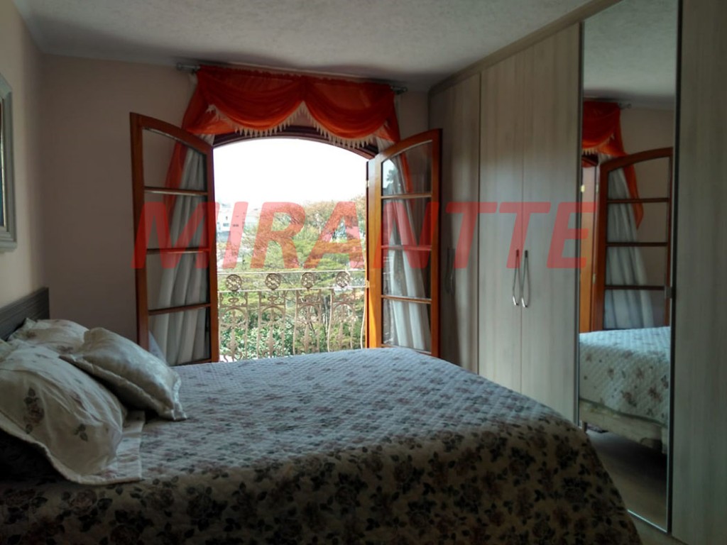 Sobrado de 204m² com 3 quartos em Jardim França