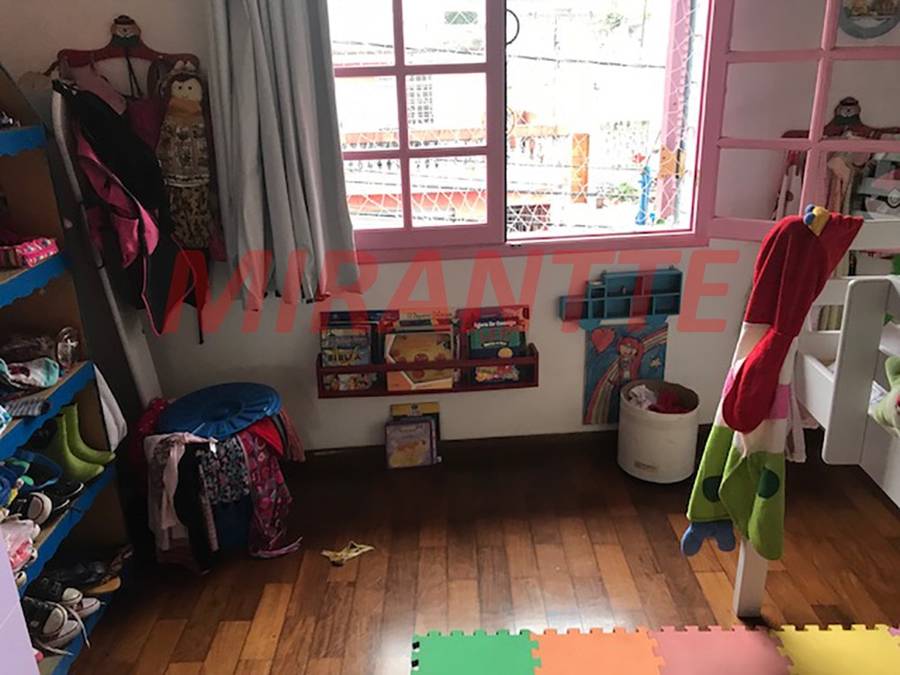 Sobrado de 210m² com 3 quartos em Limão