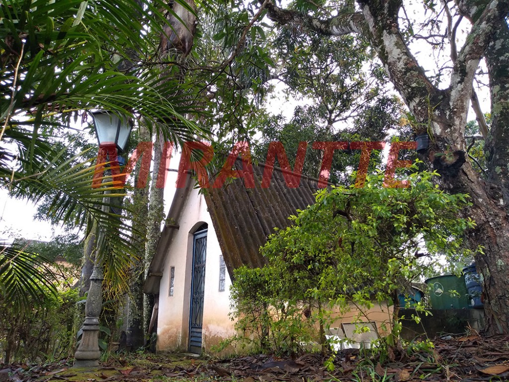 ChÁcara de 240m² com 6 quartos em Serra Da Cantareira