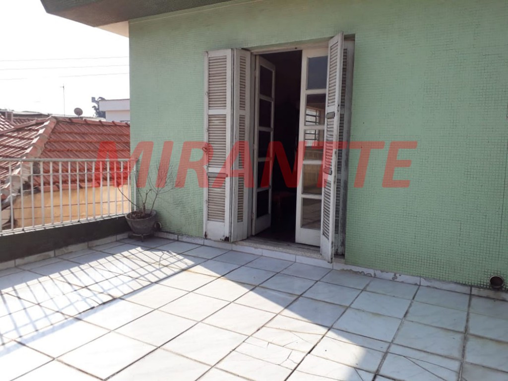 Sobrado de 200m² com 4 quartos em Canindé