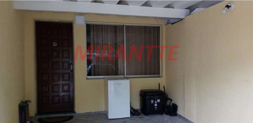 Cond. fechado de 110m² com 3 quartos em Vila Carbone