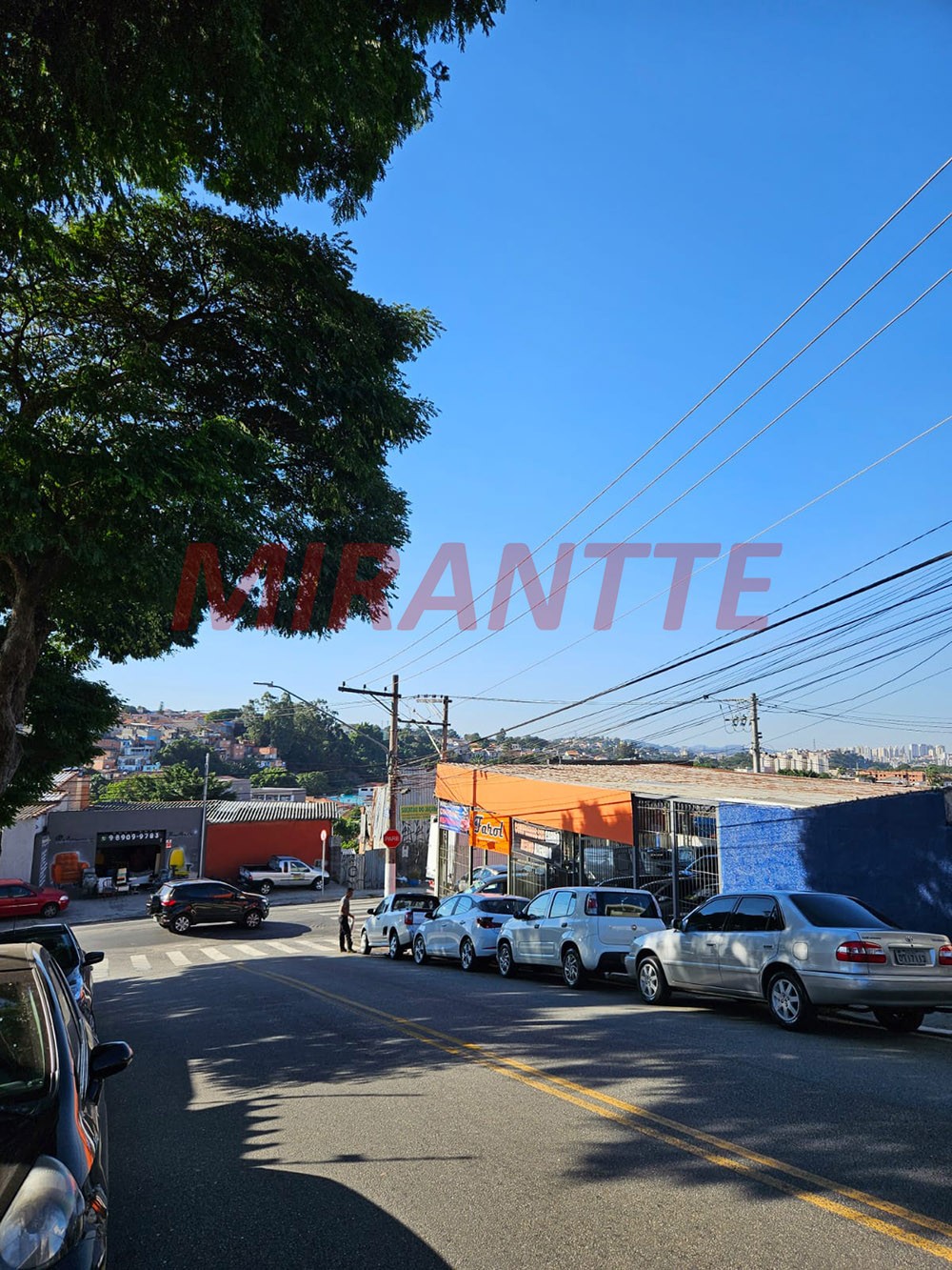 Terreno de 1152m² em Parque Vitoria