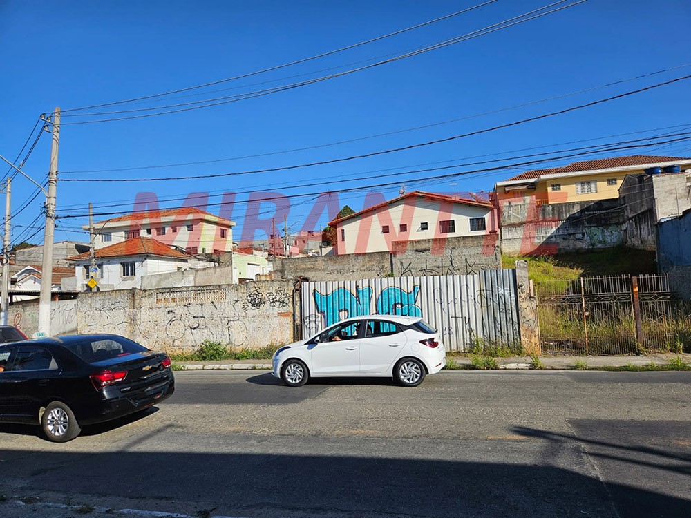Terreno de 1152m² em Parque Vitoria