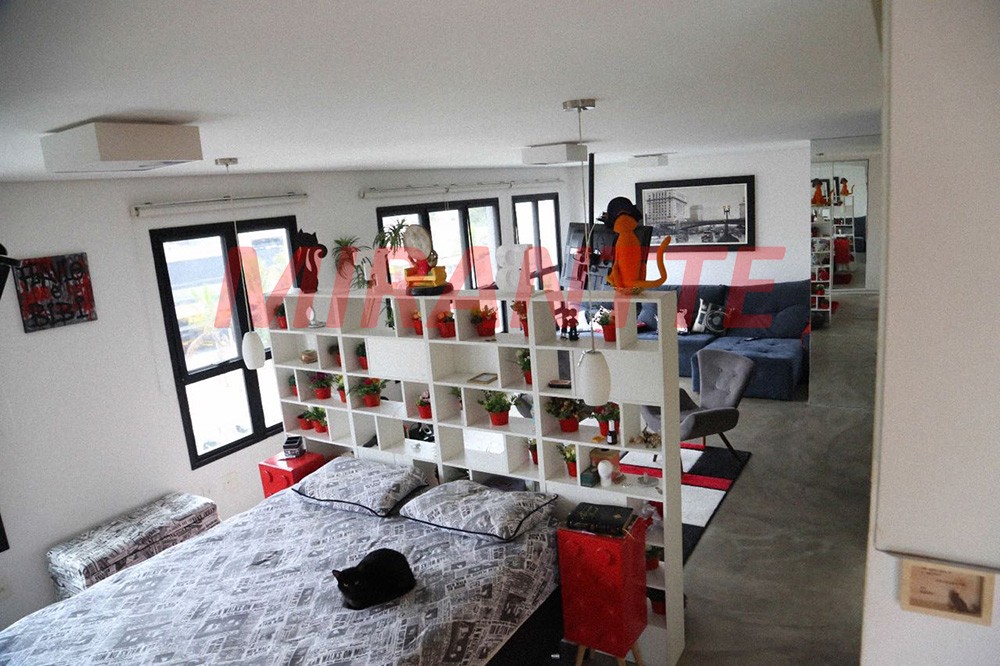 Apartamento com 1 quartos em Jardim Analia Franco