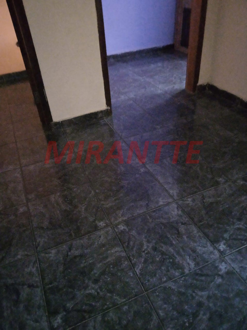 Sobrado de 180m² com 3 quartos em Parque Taipas