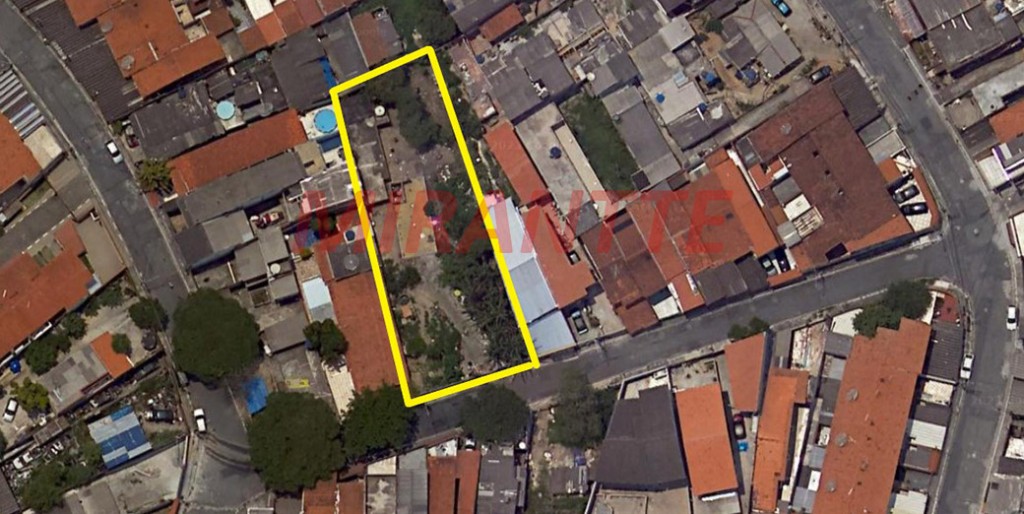 Terreno de 849m² em Jardim Tremembé