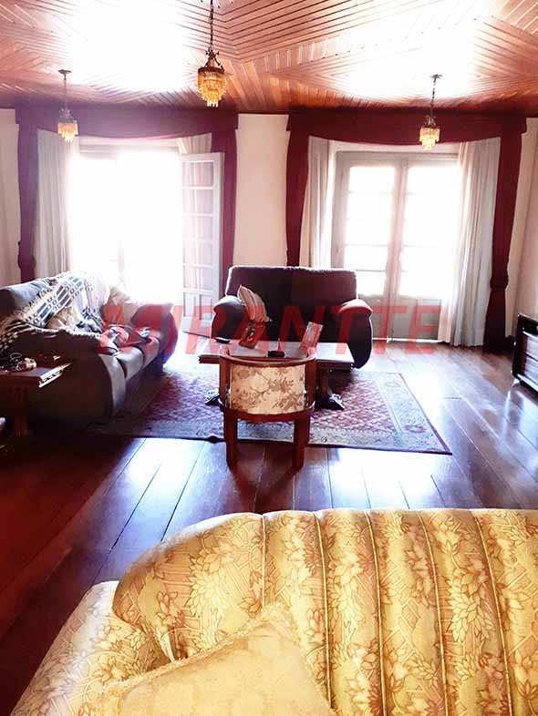 Sobrado de 525m² com 4 quartos em Imirim