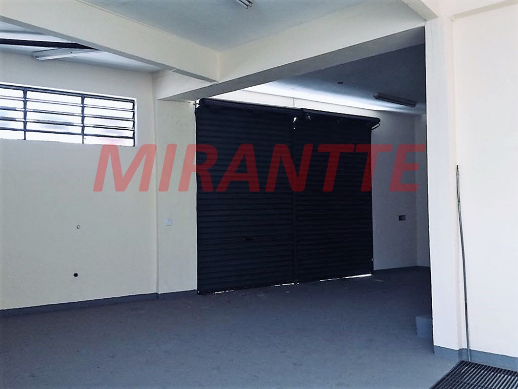 Comercial de 370m² em Imirim