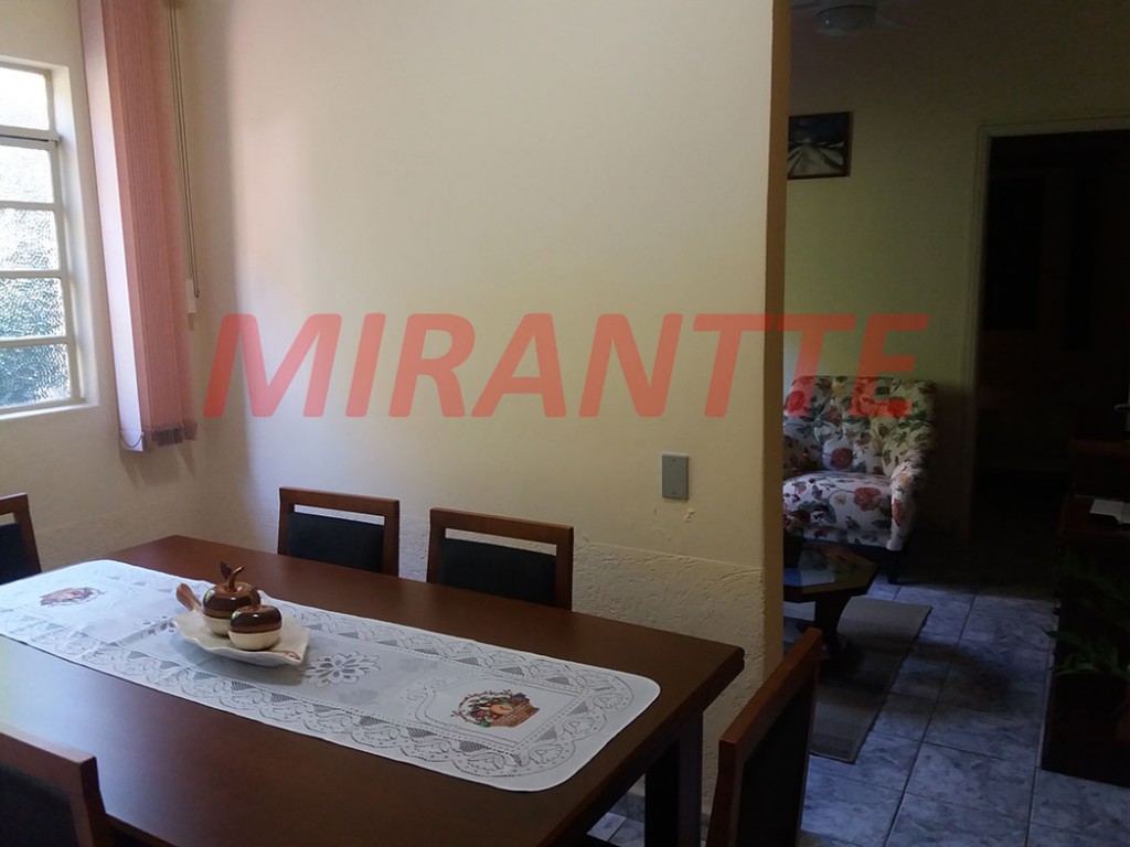 Sobrado de 270m² com 3 quartos em Vila Nova Mazzei