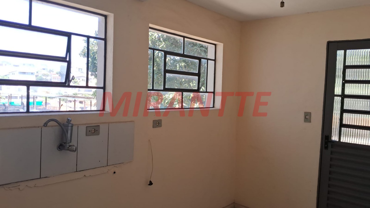 Casa terrea de 80m² com 2 quartos em Santana