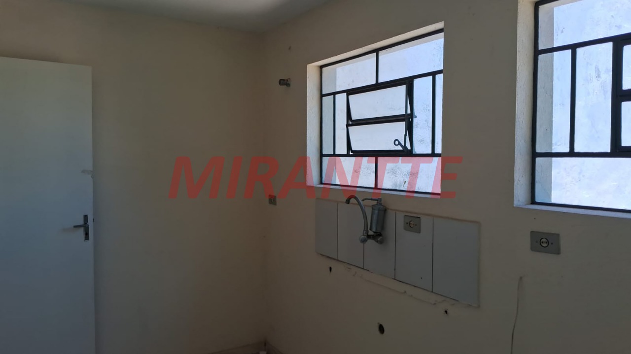 Casa terrea de 80m² com 2 quartos em Santana