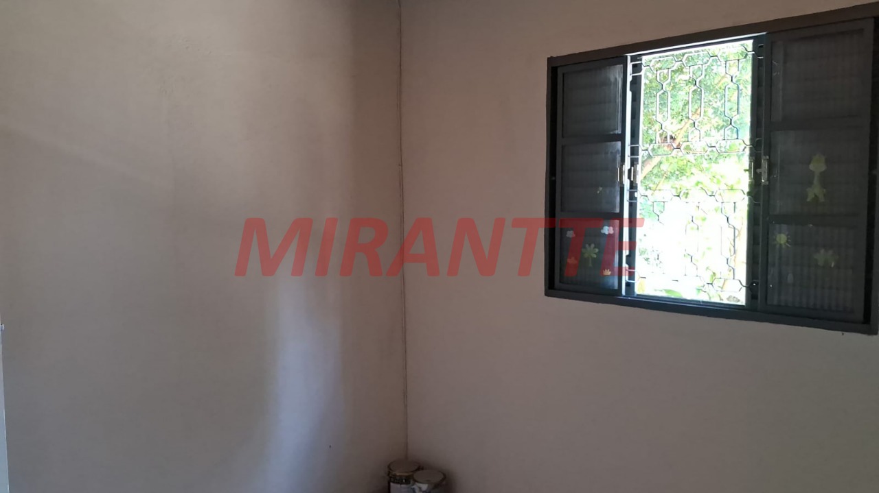 Casa terrea de 80m² com 2 quartos em Santana