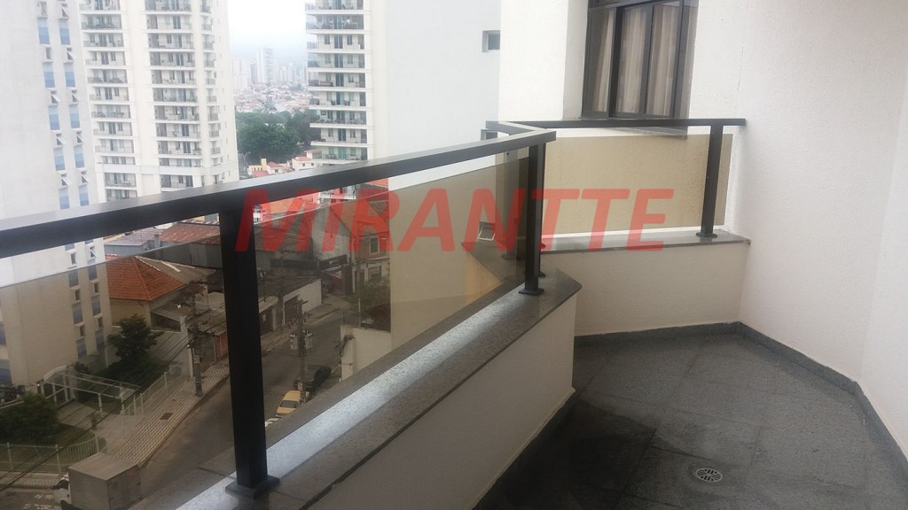 Apartamento de 245m² com 4 quartos em Água Fria