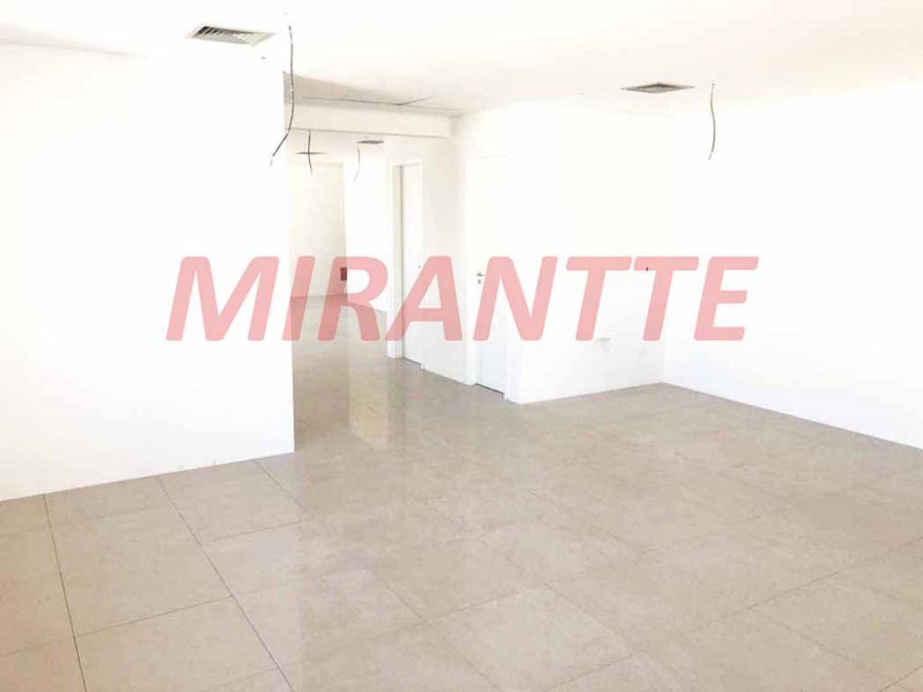 Comercial de 50m² em Santana