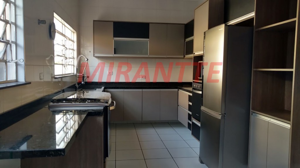 Sobrado de 220m² com 4 quartos em Pirituba