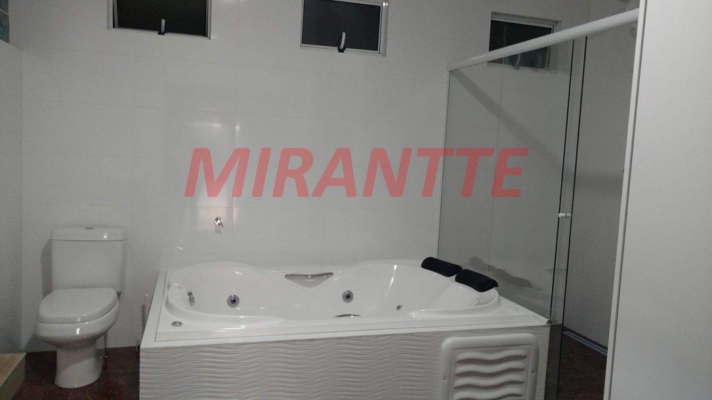 Sobrado de 220m² com 4 quartos em Pirituba