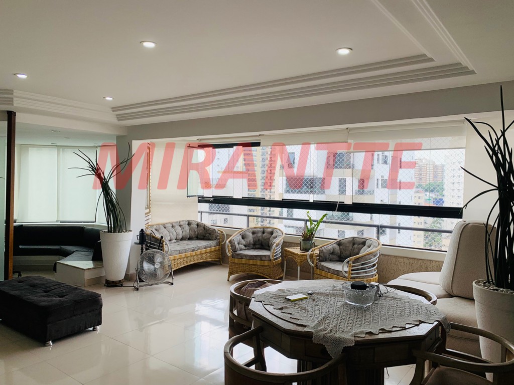 Apartamento de 230m² com 4 quartos em Santana