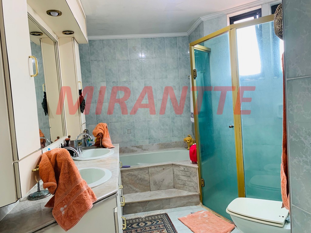 Apartamento de 230m² com 4 quartos em Santana