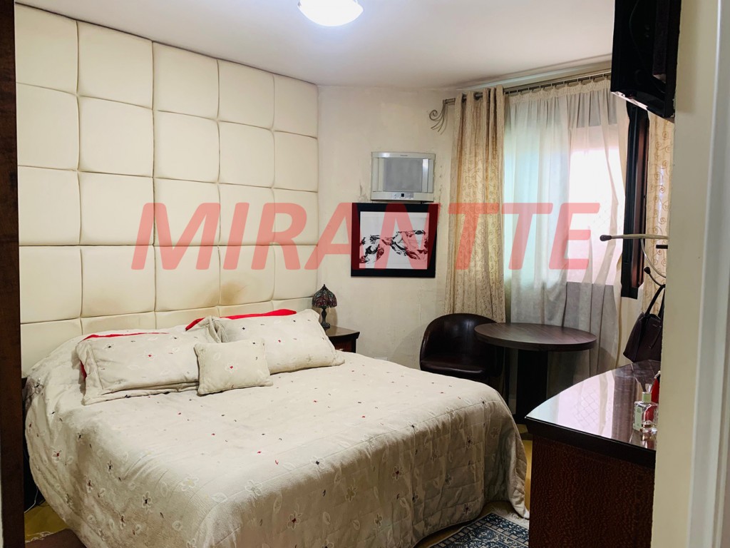 Apartamento de 230m² com 4 quartos em Santana