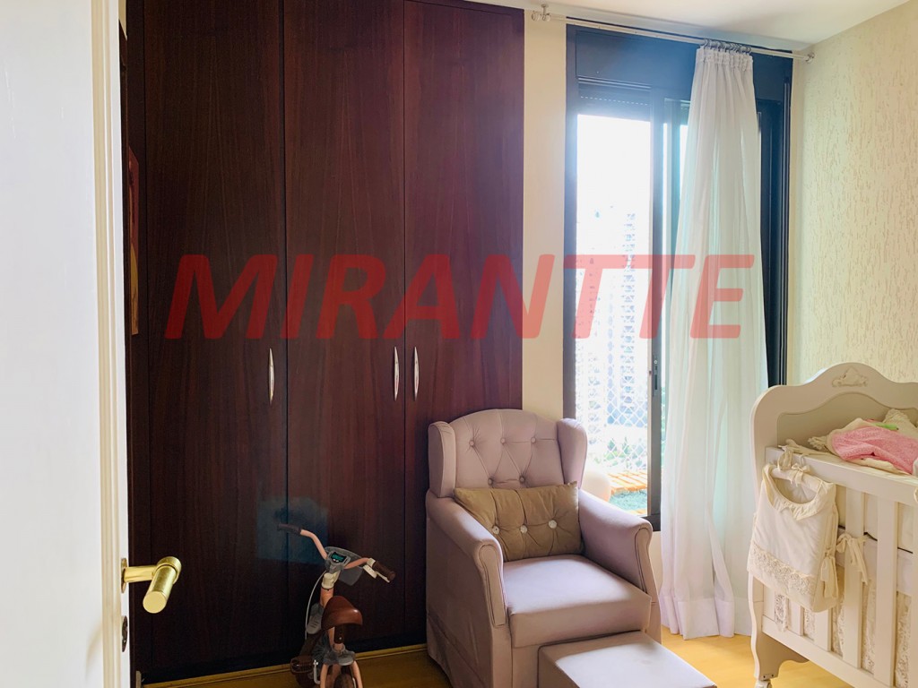 Apartamento de 230m² com 4 quartos em Santana