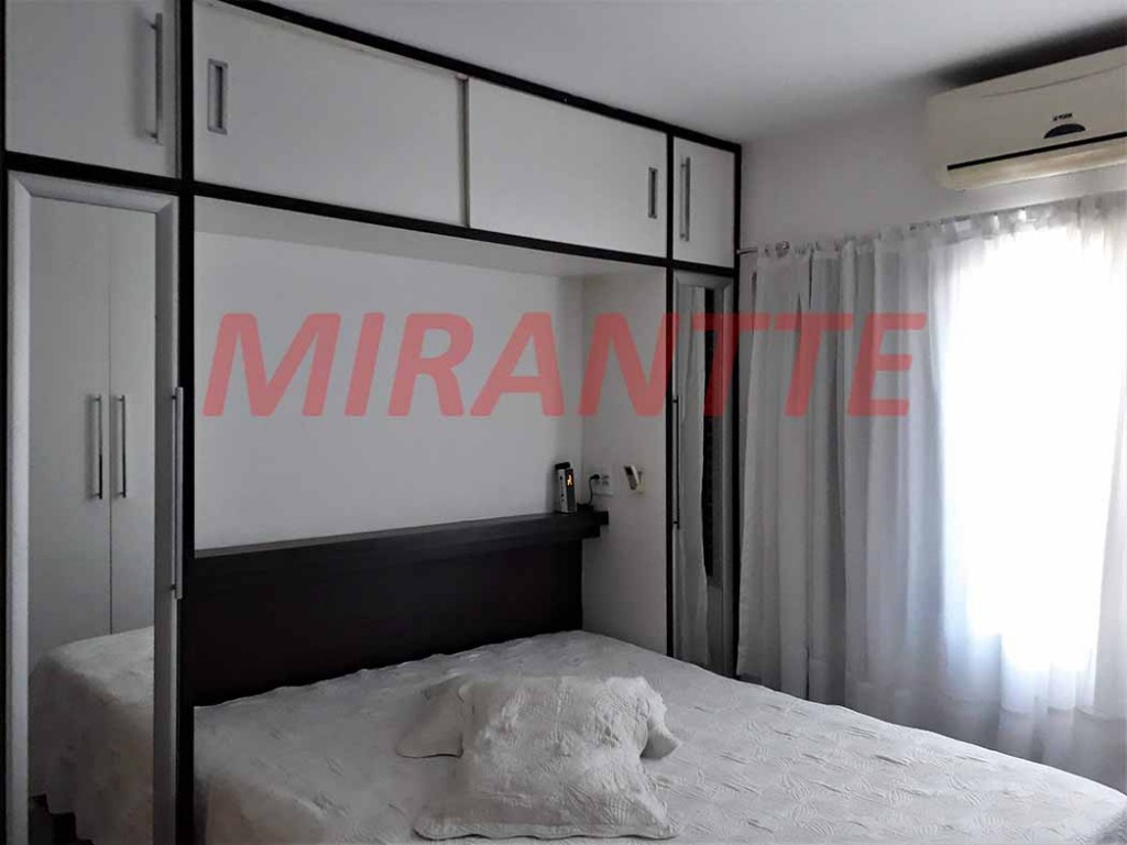 Casa terrea de 266m² com 4 quartos em Vila Sabrina