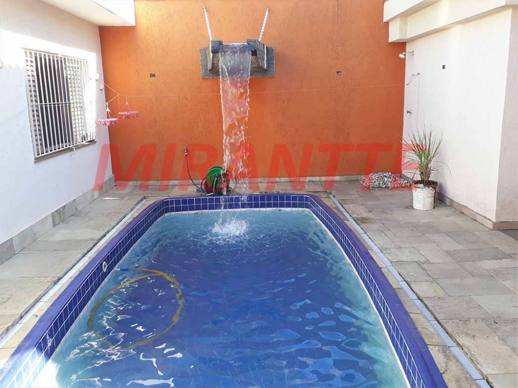 Casa terrea de 266m² com 4 quartos em Vila Sabrina