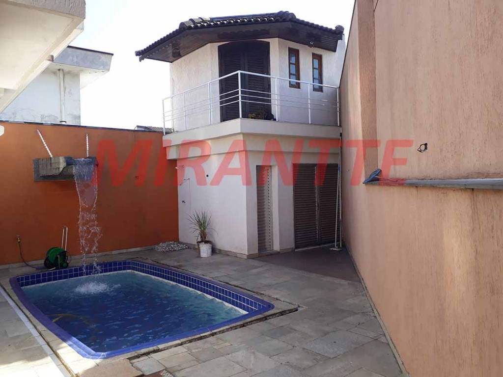 Casa terrea de 266m² com 4 quartos em Vila Sabrina