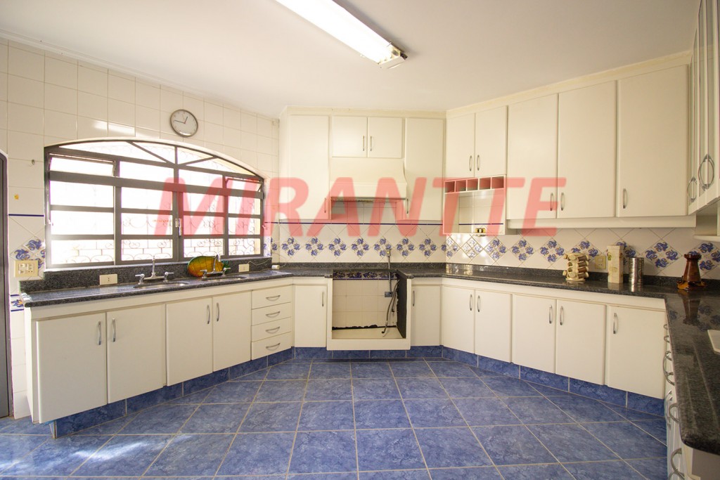 Sobrado de 600m² com 4 quartos em Palmas Do Tremembé