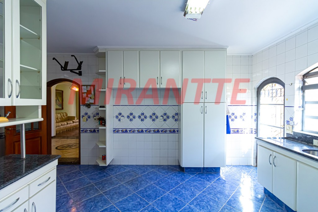 Sobrado de 600m² com 4 quartos em Palmas Do Tremembé
