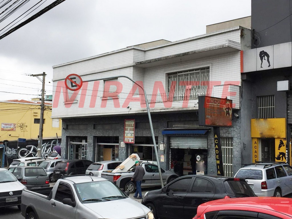 Comercial de 1000m² em Vila Ede