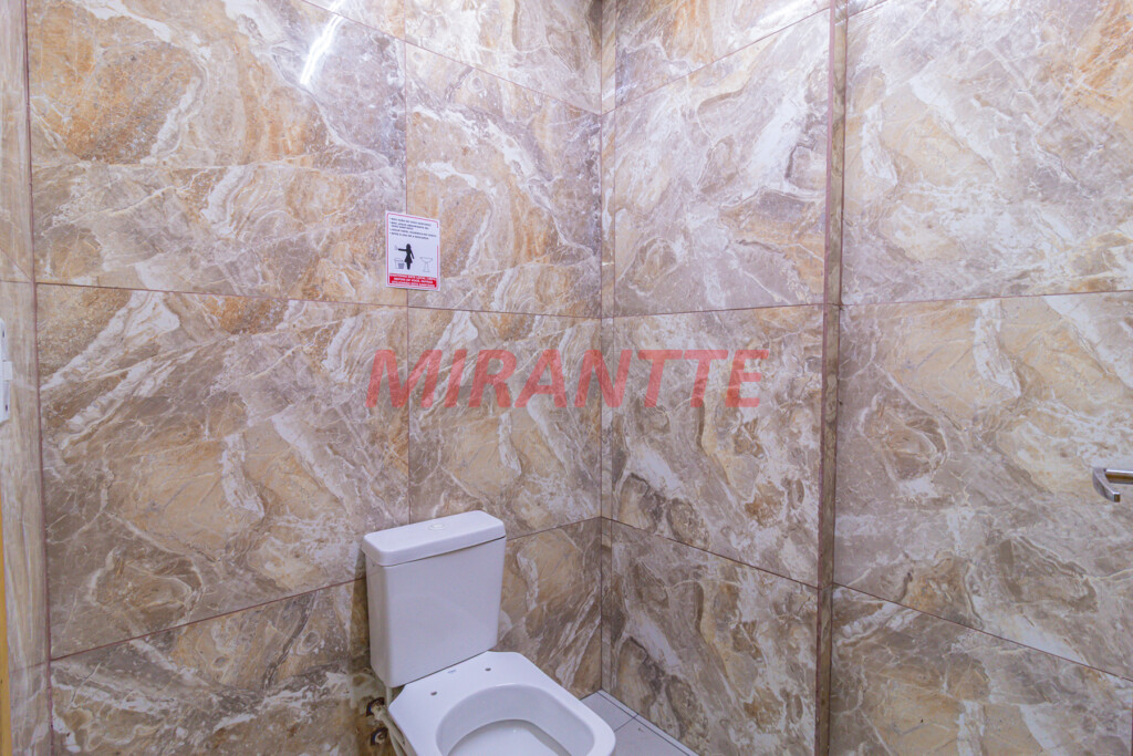 Comercial de 310m² em Casa Verde