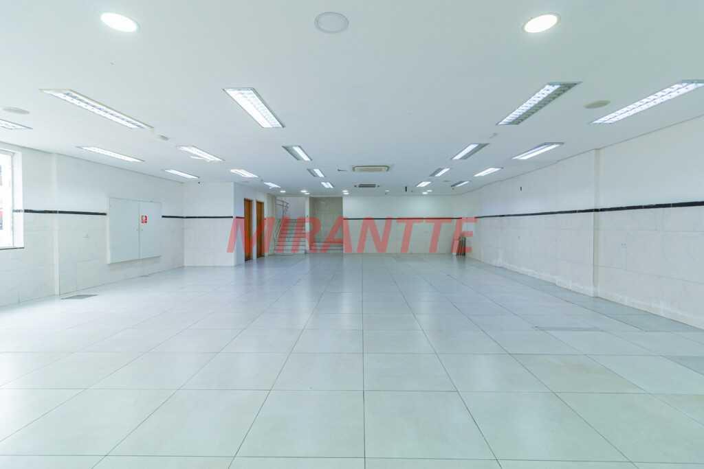 Comercial de 310m² em Casa Verde