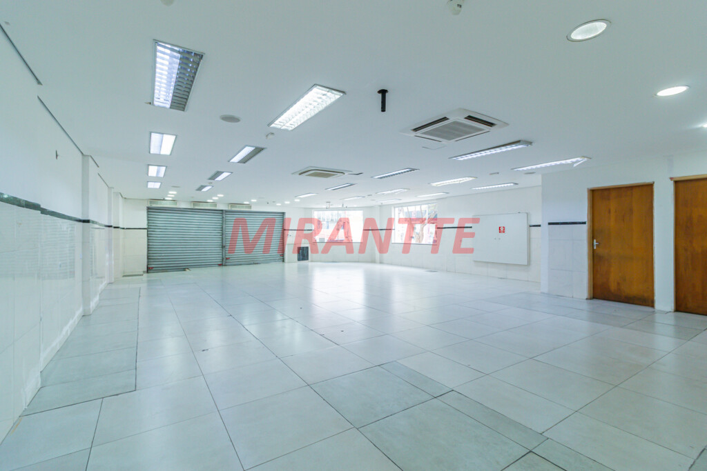 Comercial de 310m² em Casa Verde