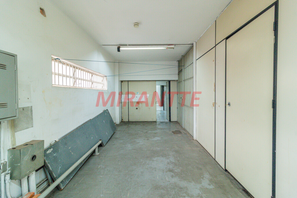 Comercial de 310m² em Casa Verde