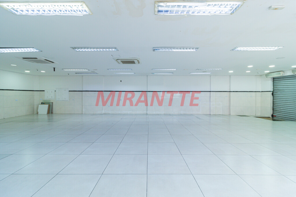Comercial de 310m² em Casa Verde