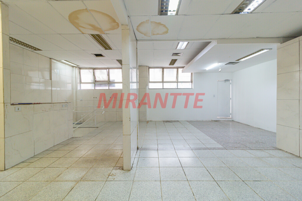 Comercial de 310m² em Casa Verde