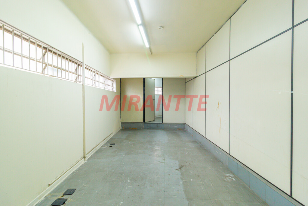Comercial de 310m² em Casa Verde