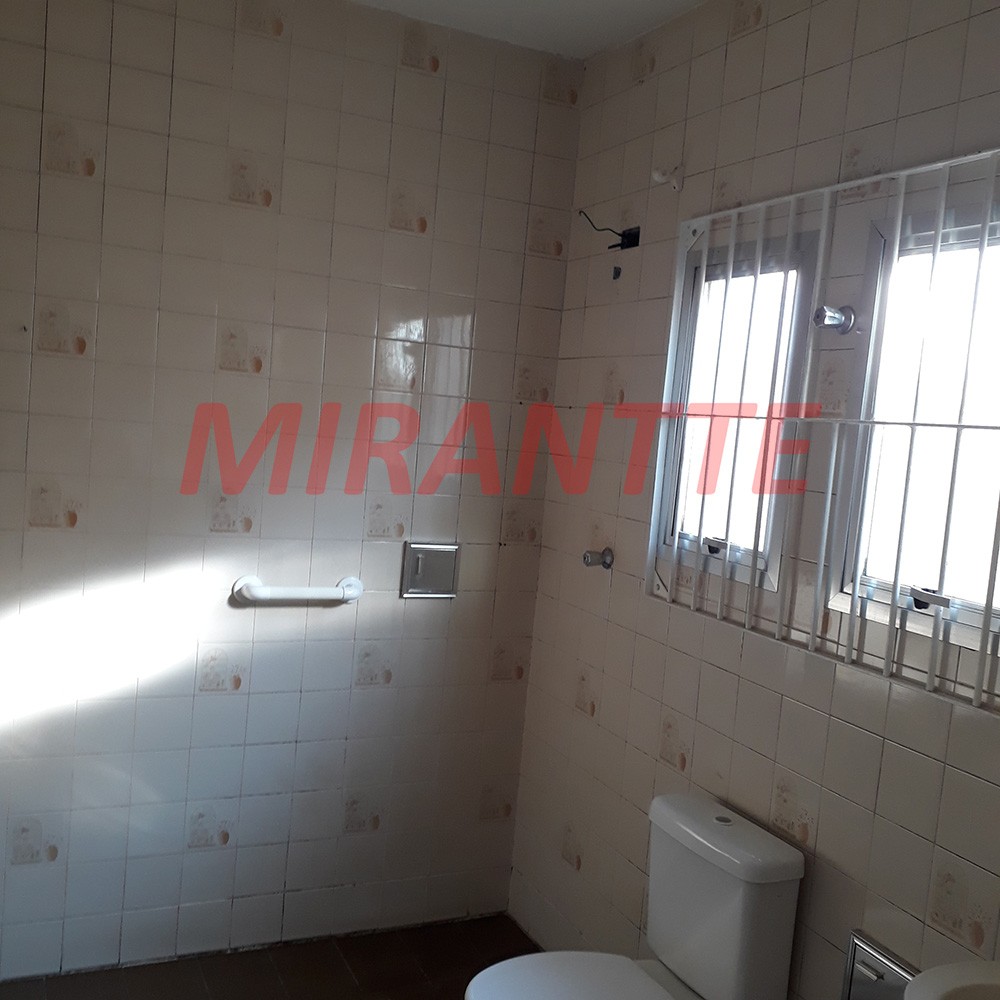 Casa terrea de 200m² com 2 quartos em Limão