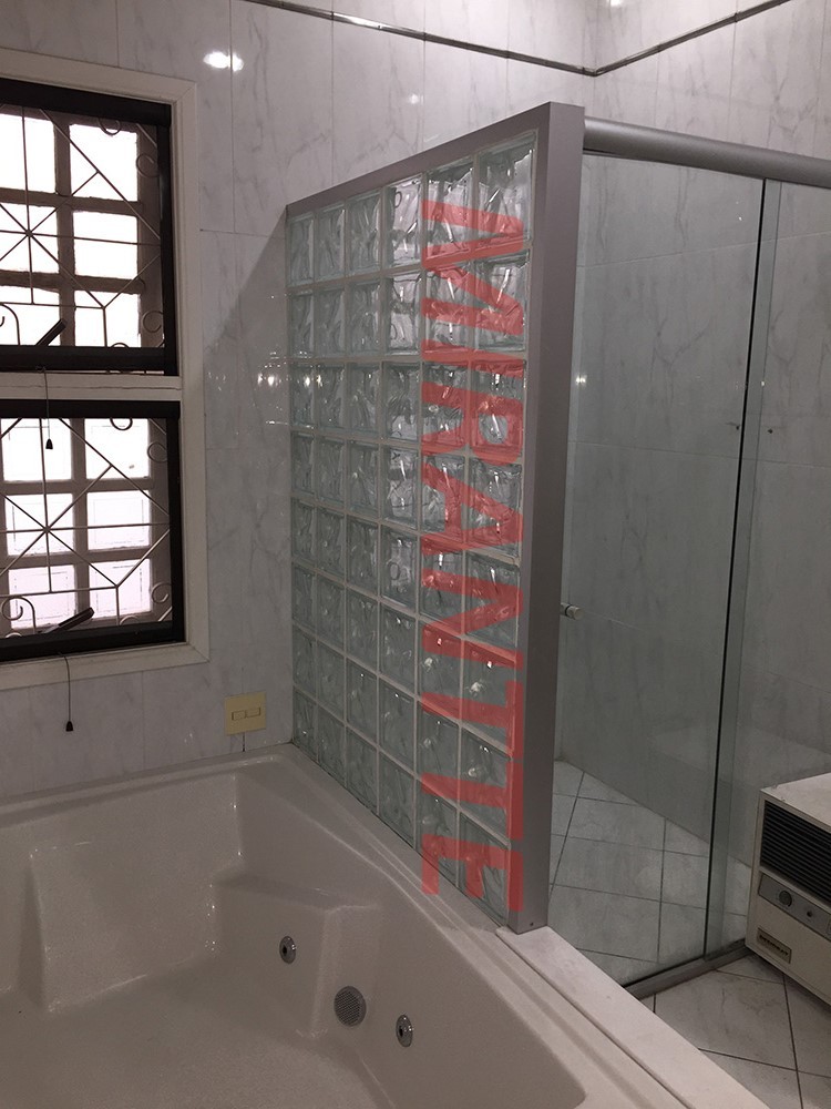 Sobrado de 180m² com 2 quartos em Santa Teresinha