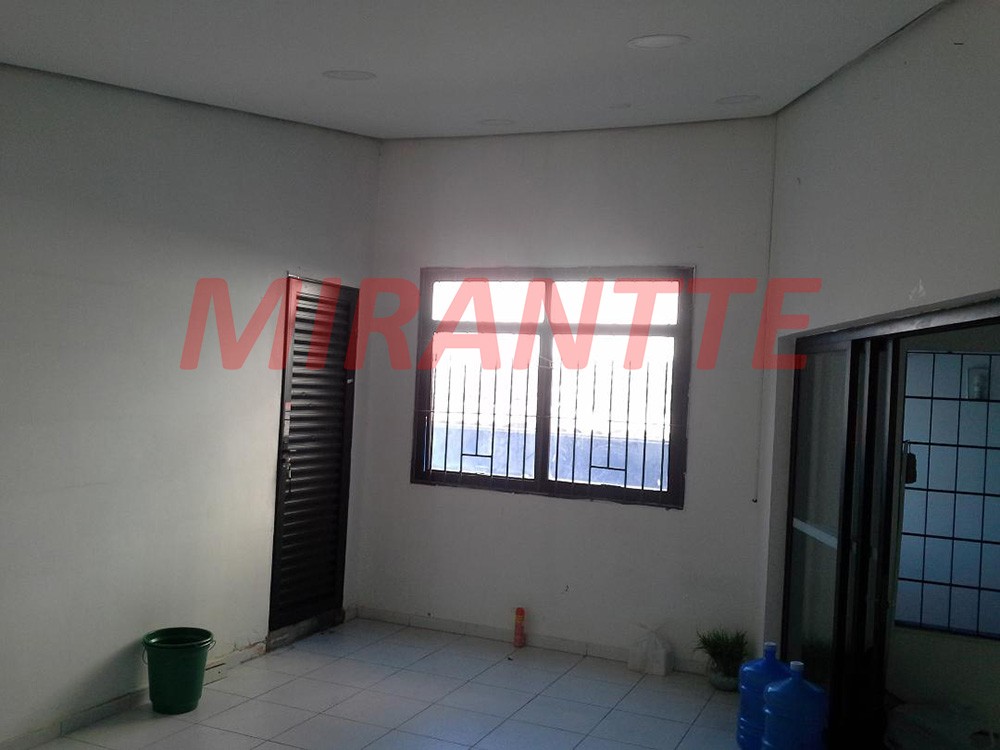 Comercial de 120m² em Santana