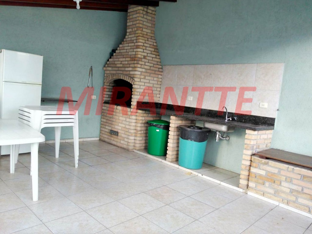Apartamento de 55m² com 2 quartos em Vila Mazzei