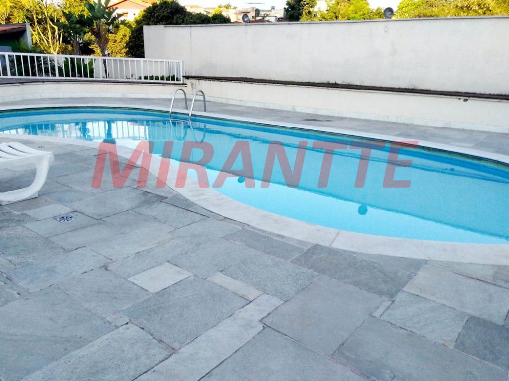 Apartamento de 55m² com 2 quartos em Vila Mazzei