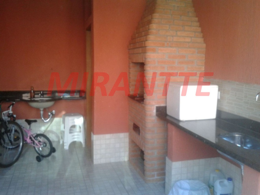 Cond. fechado de 72m² com 2 quartos em Vila Medeiros