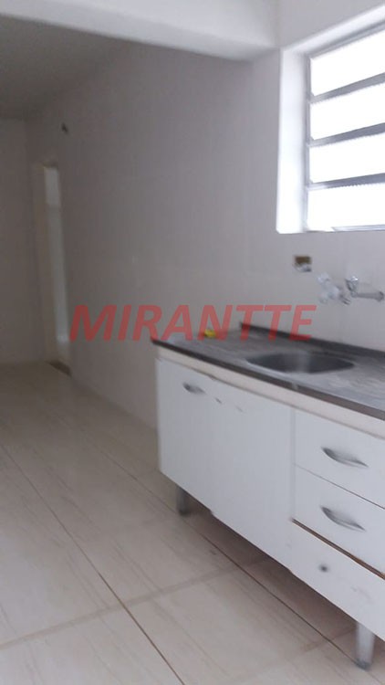 Casa terrea de 110m² com 2 quartos em Parque Casa De Pedra