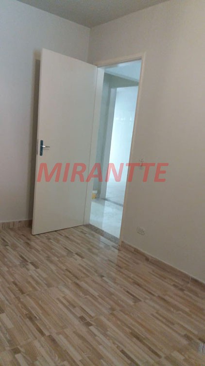 Casa terrea de 110m² com 2 quartos em Parque Casa De Pedra